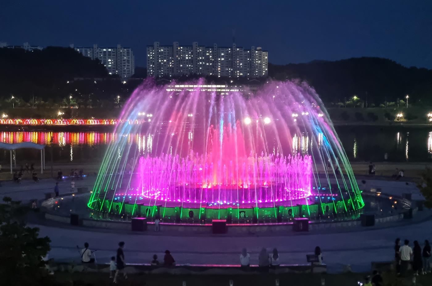 0711 안동시, 낙동강 음악분수에서 문화예술공연의 새로운 장을 열다 (1).jpg