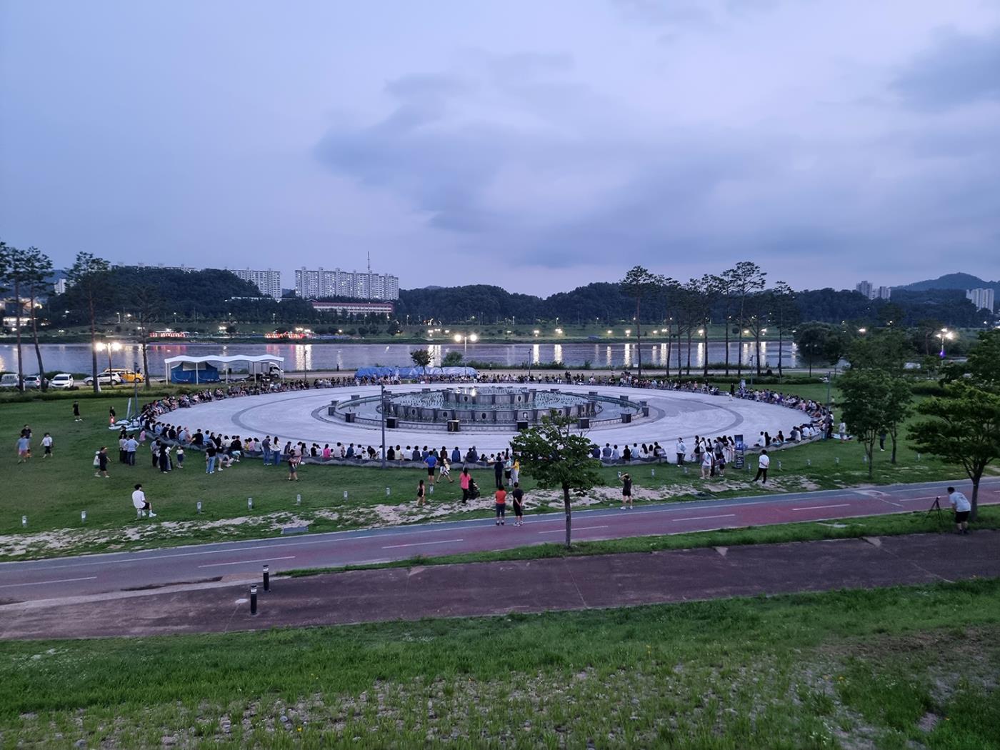 0711 안동시, 낙동강 음악분수에서 문화예술공연의 새로운 장을 열다 (2).jpg