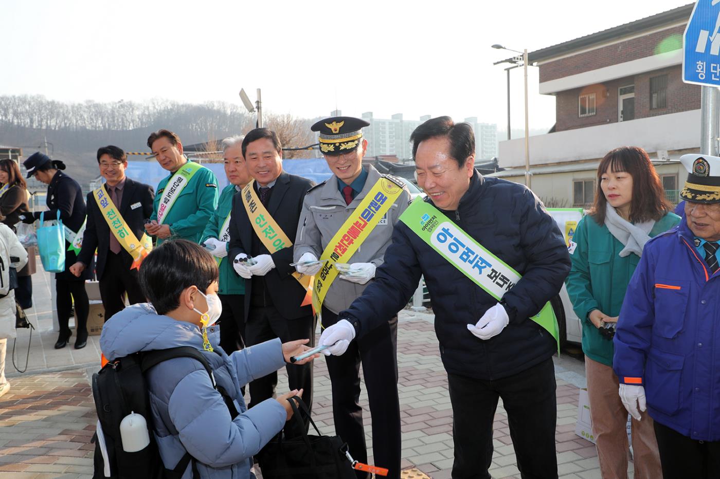 0319 안동시, “아이 먼저” 어린이 안전 캠페인 실시 (1).jpg